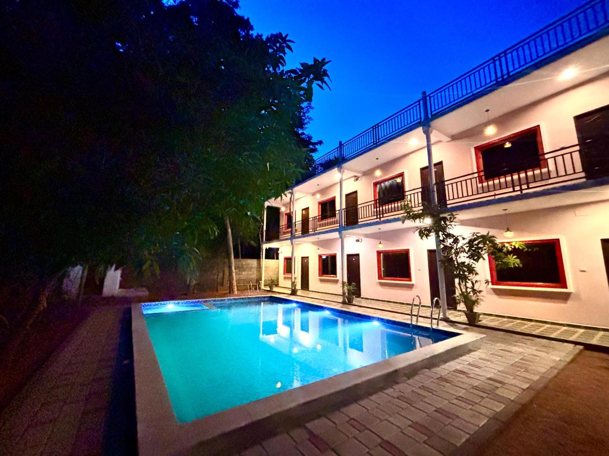 Hotel De Jardin Pondicherry With Swimming Pool ภายนอก รูปภาพ