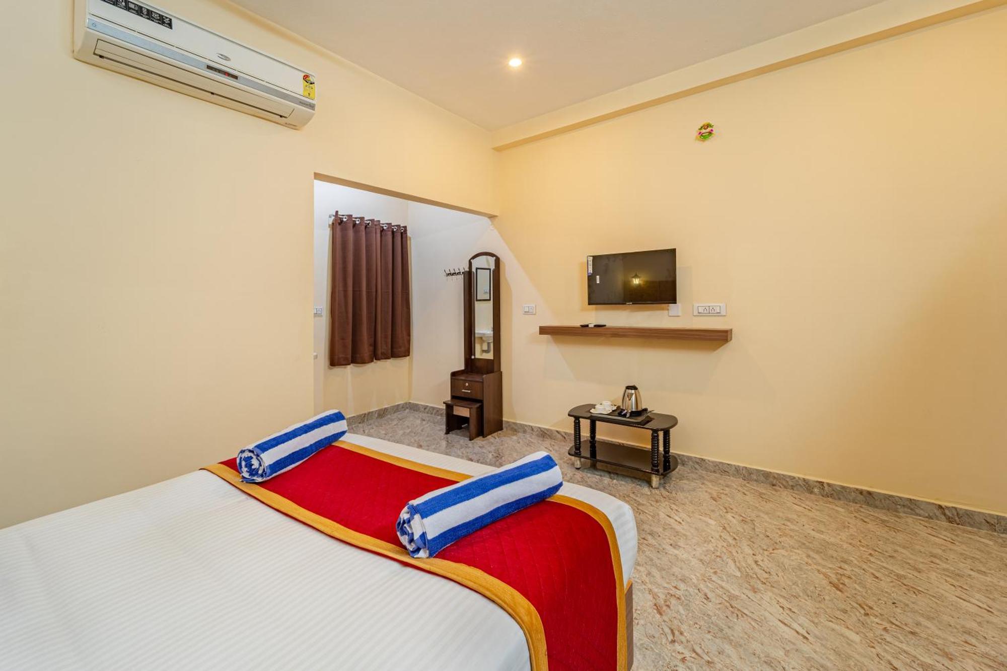 Hotel De Jardin Pondicherry With Swimming Pool ภายนอก รูปภาพ